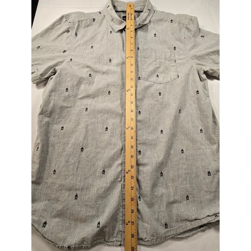 North Face Mens‎ Large Grey Campfire Embroidered Short Sleeve Button Down Shirt